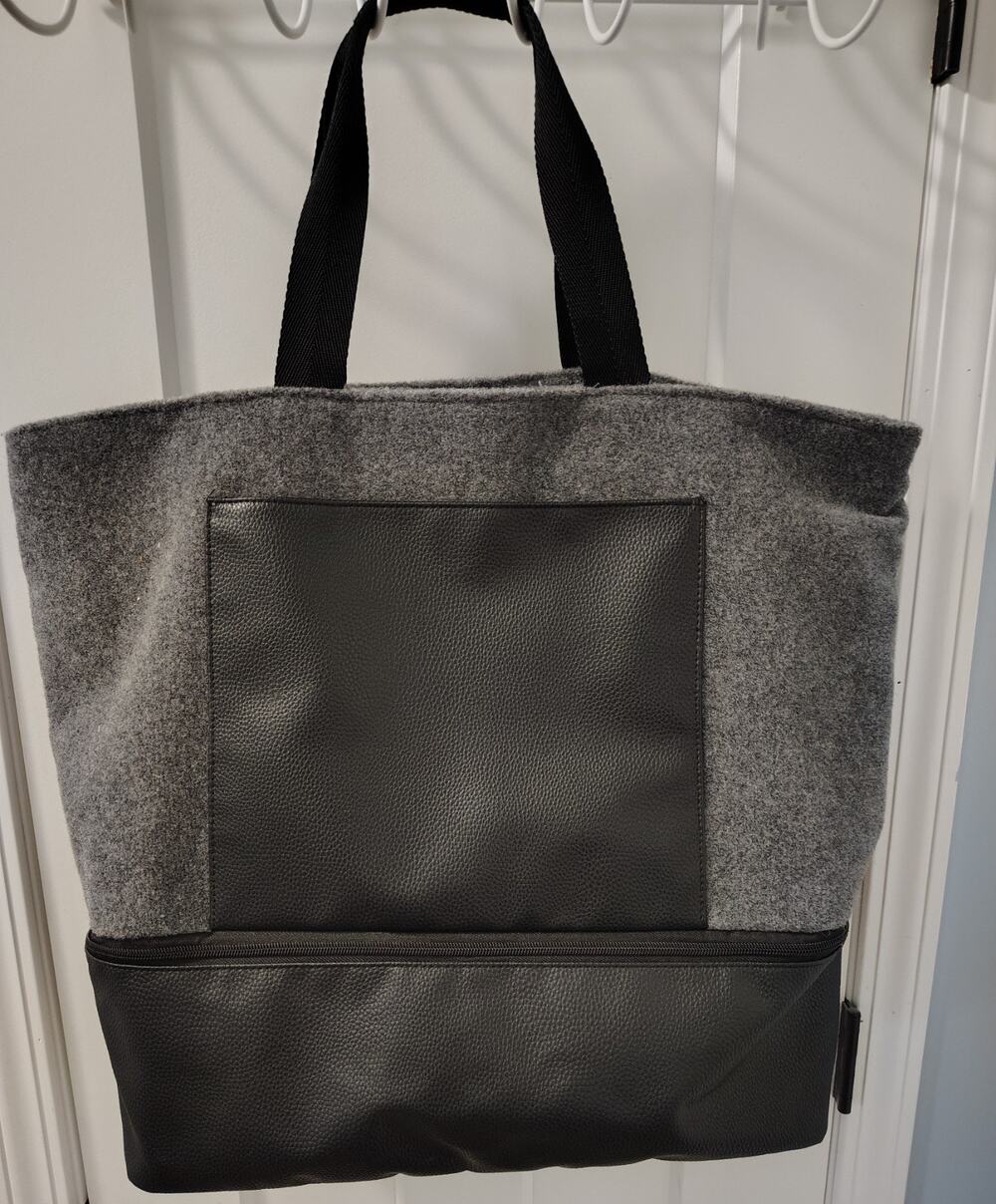 DSW Overnighter Grey Black Fleece Tote Bag